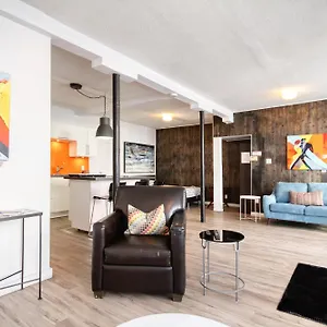  Appartement Loft De L'antiquaire By Hébergements Dcl Canada